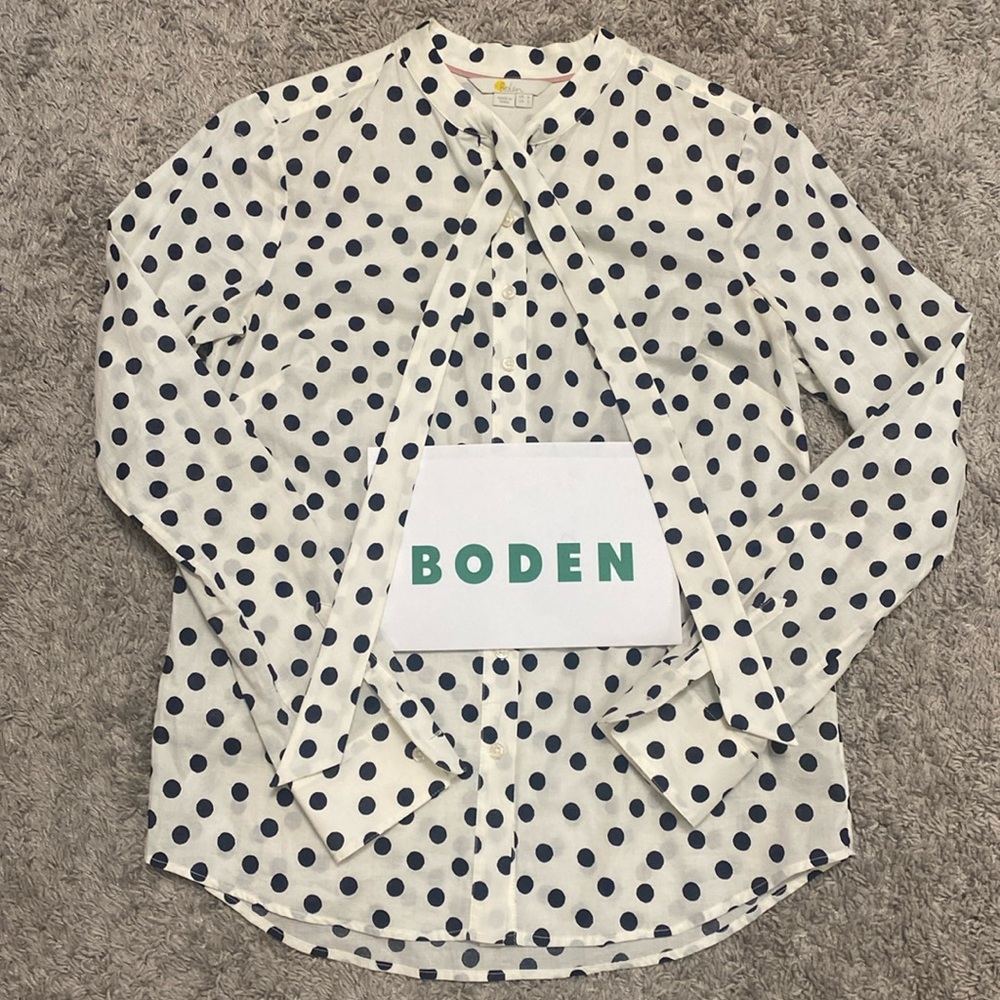 Boden neck tie shirt